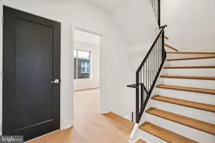 1411 S Napa St, Philadelphia, PA 19146 - Photo 15