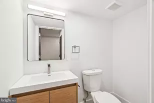 1411 S Napa St, Philadelphia, PA 19146 - Photo 39