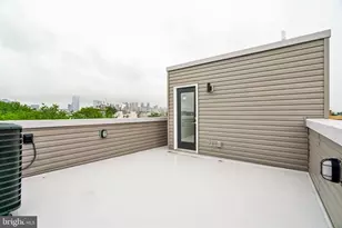 1411 S Napa St, Philadelphia, PA 19146 - Photo 31