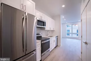 1325 N Lee St, Philadelphia, PA 19125 - Photo 3