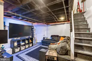 7721 Walker St, Philadelphia, PA 19136 - Photo 9