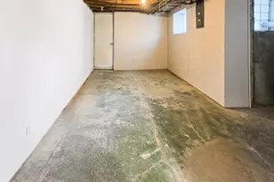 517 E Cheltenham Ave, Philadelphia, PA 19120 - Photo 23