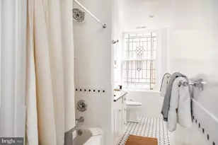 1520 Spruce St, Philadelphia, PA 19102 - Photo 15