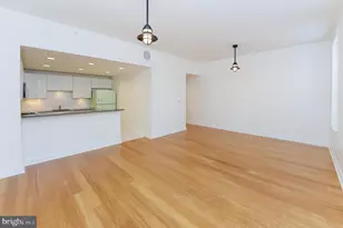 1518 Spruce St, Philadelphia, PA 19102 - Photo 7