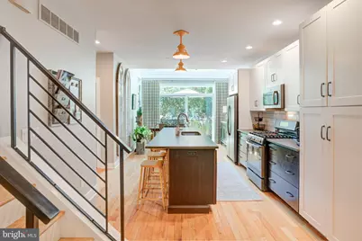 2030 E Arizona Street, Philadelphia, PA 19125 - Photo 5