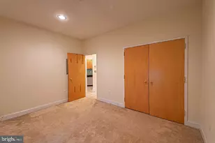 415 S 19th St, Philadelphia, PA 19146 - Photo 9