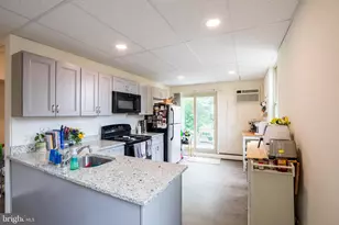 1625 S 10th St, Philadelphia, PA 19148 - Photo 3