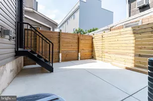 2406 N 3rd St, Philadelphia, PA 19133 - Photo 15