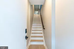 2406 N 3rd St, Philadelphia, PA 19133 - Photo 25