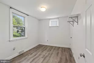 467 Evergreen Ave, Philadelphia, PA 19128 - Photo 11