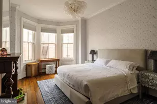 2203 St James Pl, Philadelphia, PA 19103 - Photo 21