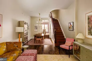 2203 St James Pl, Philadelphia, PA 19103 - Photo 7