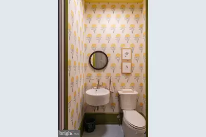 2203 Saint James Place, Philadelphia, PA 19103 - Photo 13