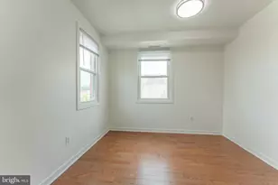 304 N 8th St, Philadelphia, PA 19107 - Photo 21