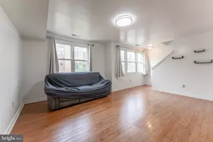 304 N 8th St, Philadelphia, PA 19107 - Photo 11