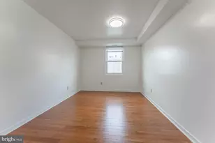 304 N 8th St, Philadelphia, PA 19107 - Photo 23