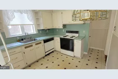 1050 Stanwood Street, Philadelphia, PA 19111 - Photo 7