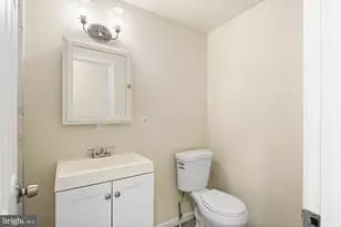 1829 S 22nd St, Philadelphia, PA 19145 - Photo 11