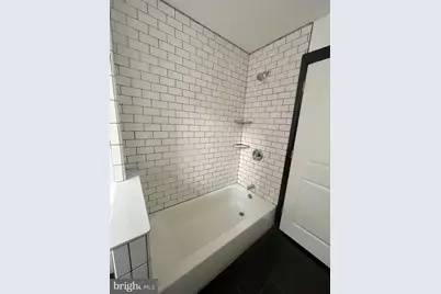 1912 S 17th Street #109, Philadelphia, PA 19145 - Photo 15