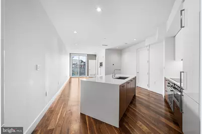 S 24th Street #208, Philadelphia, PA 19146 - Photo 3