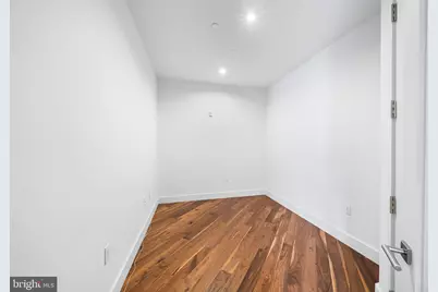 621-23 S 24th Street #208, Philadelphia, PA 19146 - Photo 17