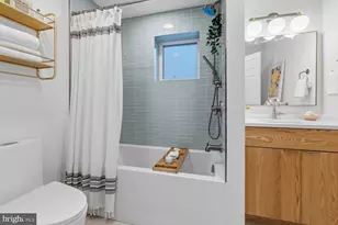 752 N 24th St, Philadelphia, PA 19130 - Photo 35