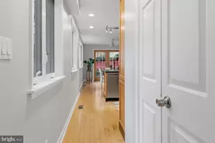 752 N 24th St, Philadelphia, PA 19130 - Photo 13