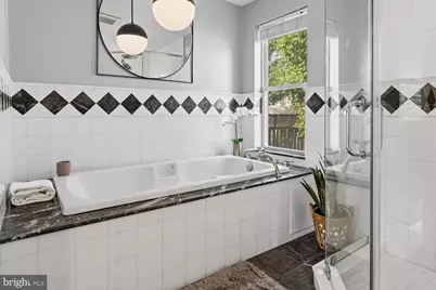 752 N 24th Street, Philadelphia, PA 19130 - Photo 45