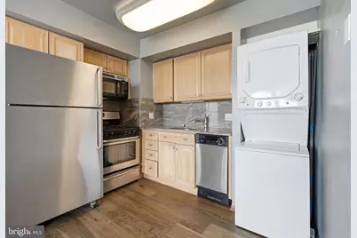 2401 Pennsylvania Avenue #15A08, Philadelphia, PA 19130 - Photo 13