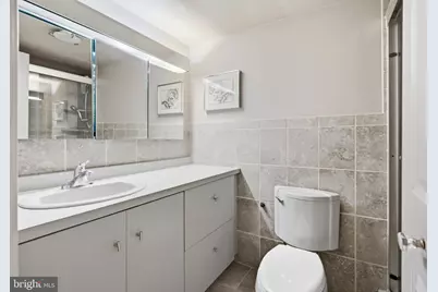 2401 Pennsylvania Avenue #15A08, Philadelphia, PA 19130 - Photo 21