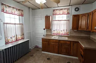 3637 Spring Garden St, Philadelphia, PA 19104 - Photo 11