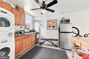 417 S 16th St, Philadelphia, PA 19146 - Photo 5