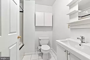 417 S 16th St, Philadelphia, PA 19146 - Photo 29