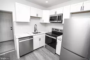 1721 W Lippincott St, Philadelphia, PA 19132 - Photo 5