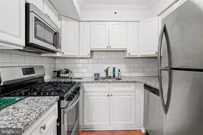 3711 Mimi Circle Circle, Philadelphia, PA 19131 - Photo 7