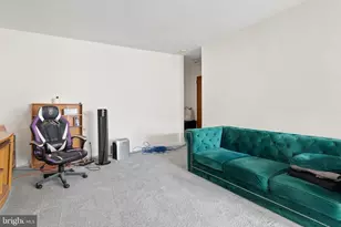 3711 Mimi Circle Circle, Philadelphia, PA 19131 - Photo 17