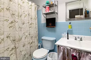 3711 Mimi Circle Circle, Philadelphia, PA 19131 - Photo 25