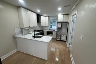 617 Dudley St, Philadelphia, PA 19148 - Photo 9