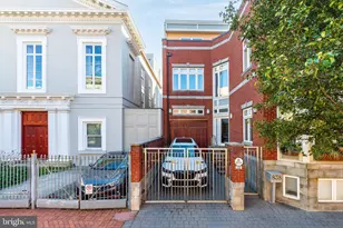 838 Lombard St, Philadelphia, PA 19147 - Photo 77
