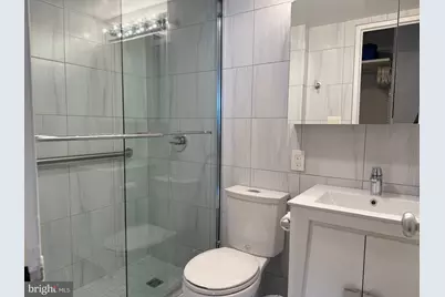 200 Locust Street #25EN, Philadelphia, PA 19106 - Photo 9
