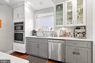 629 McClellan St, Philadelphia, PA 19148 - Photo 15