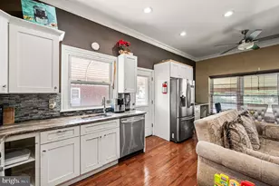 8353 Algon Ave, Philadelphia, PA 19152 - Photo 7