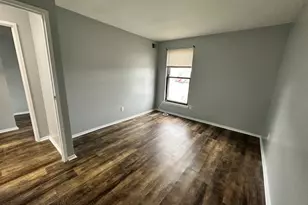 2727 Rhawn St, Philadelphia, PA 19152 - Photo 9