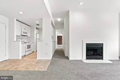 102-122 Church Street #405, Philadelphia, PA 19106 - Photo 9
