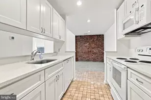 102-122 Church St, Philadelphia, PA 19106 - Photo 11