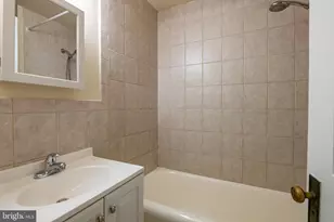 1324 Locust St, Philadelphia, PA 19107 - Photo 11