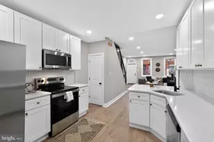3812 N Darien St, Philadelphia, PA 19140 - Photo 9