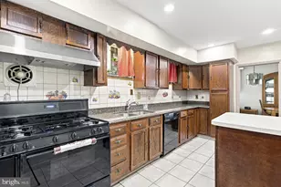 8341 Mansfield Ave, Philadelphia, PA 19150 - Photo 11