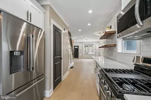1652 S LeCount St, Philadelphia, PA 19145 - Photo 15