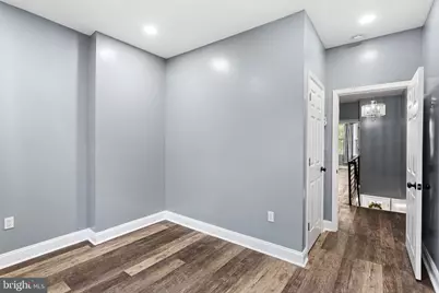 611 W Allegheny Avenue, Philadelphia, PA 19133 - Photo 17